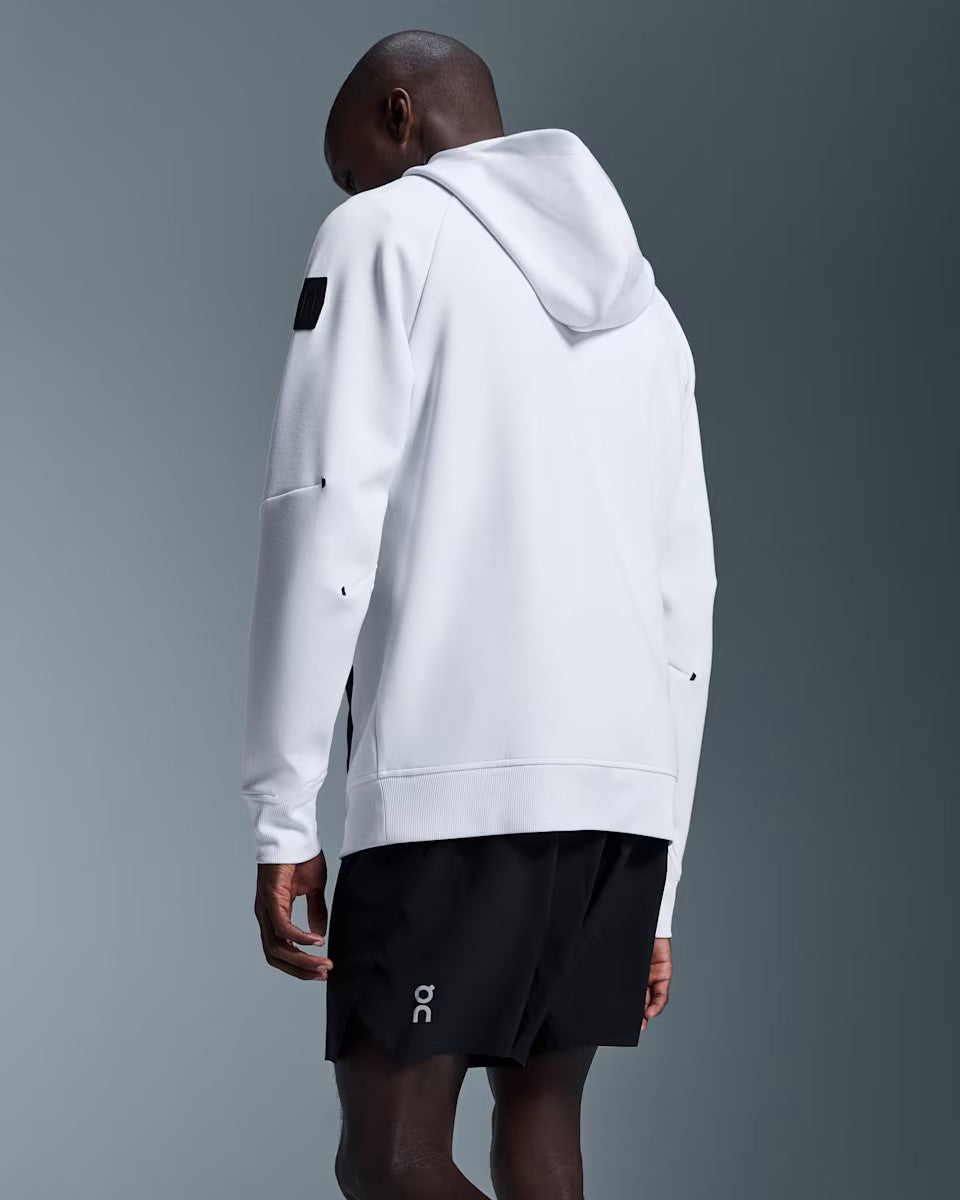 Men's On Running Black 7 Core Shorts — view 3