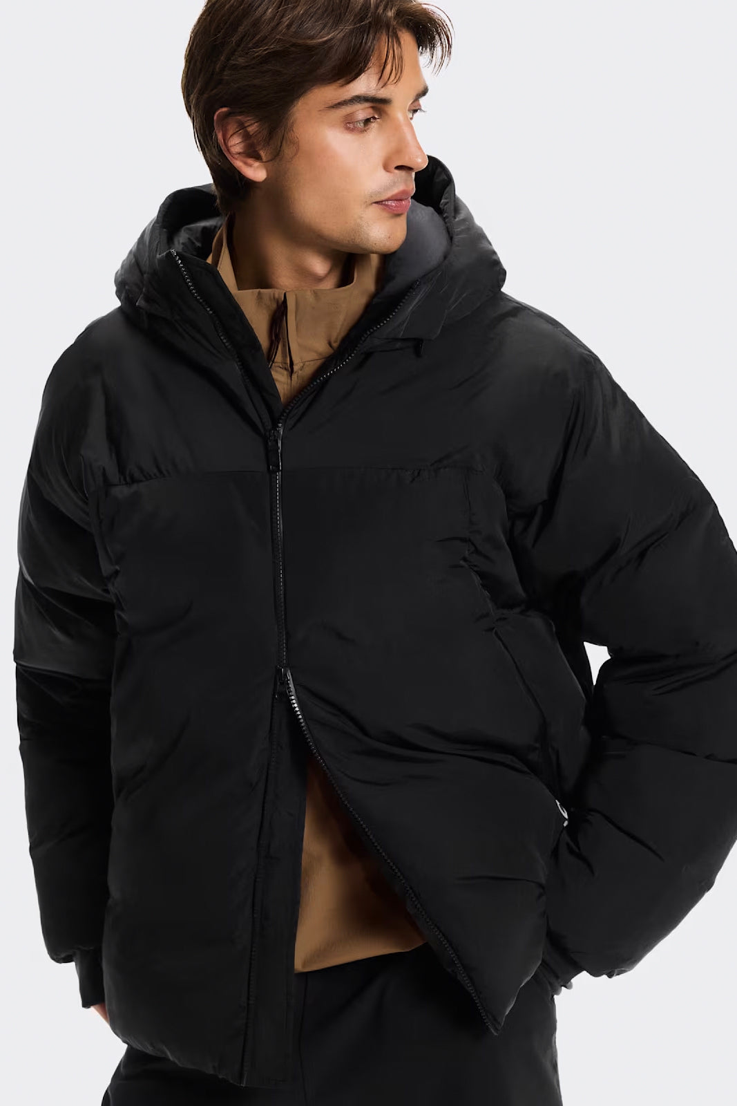 Men's On Running Black All Day Puffer Jacket — view 4