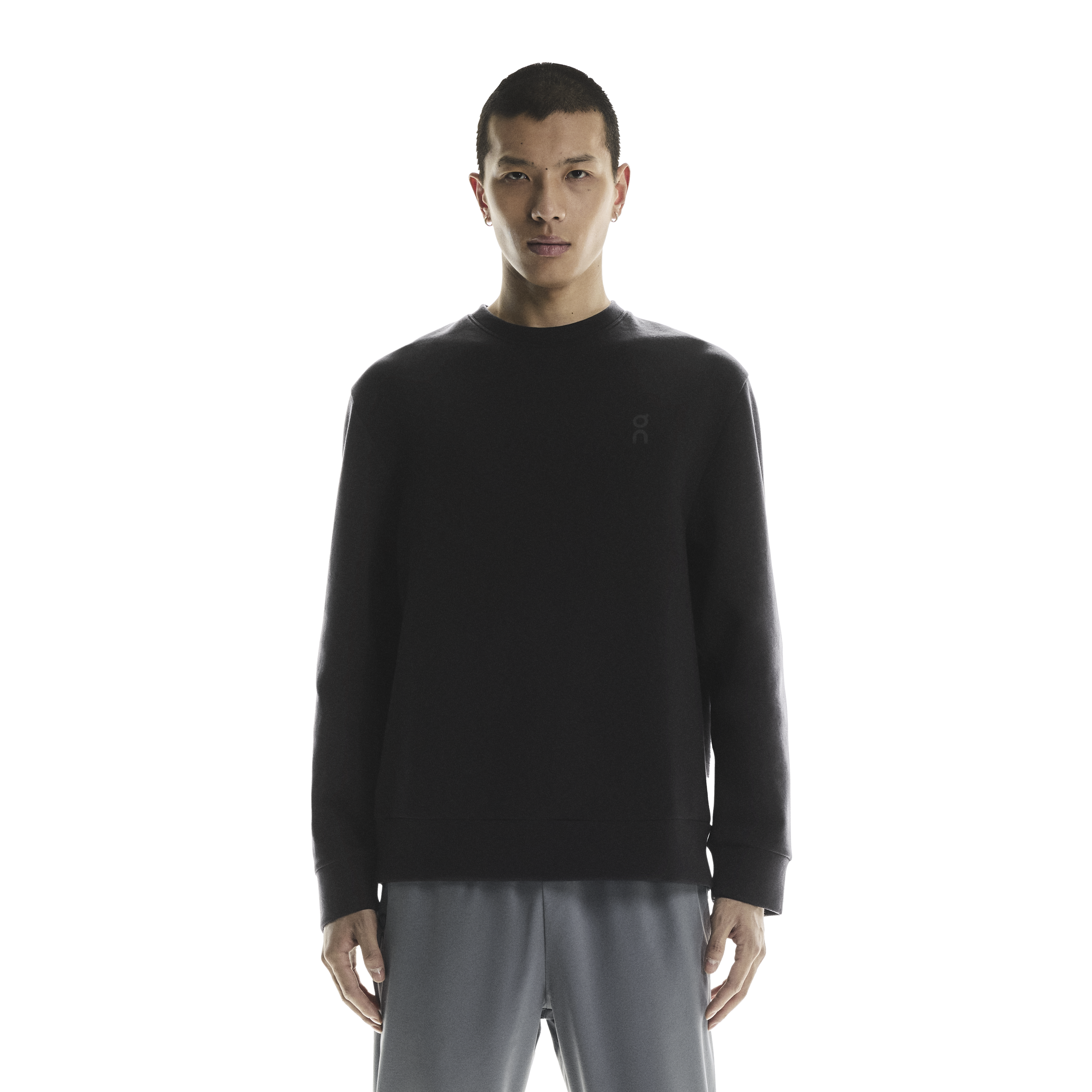 Men's On Running Black Focus Tech Crew Sweatshirt