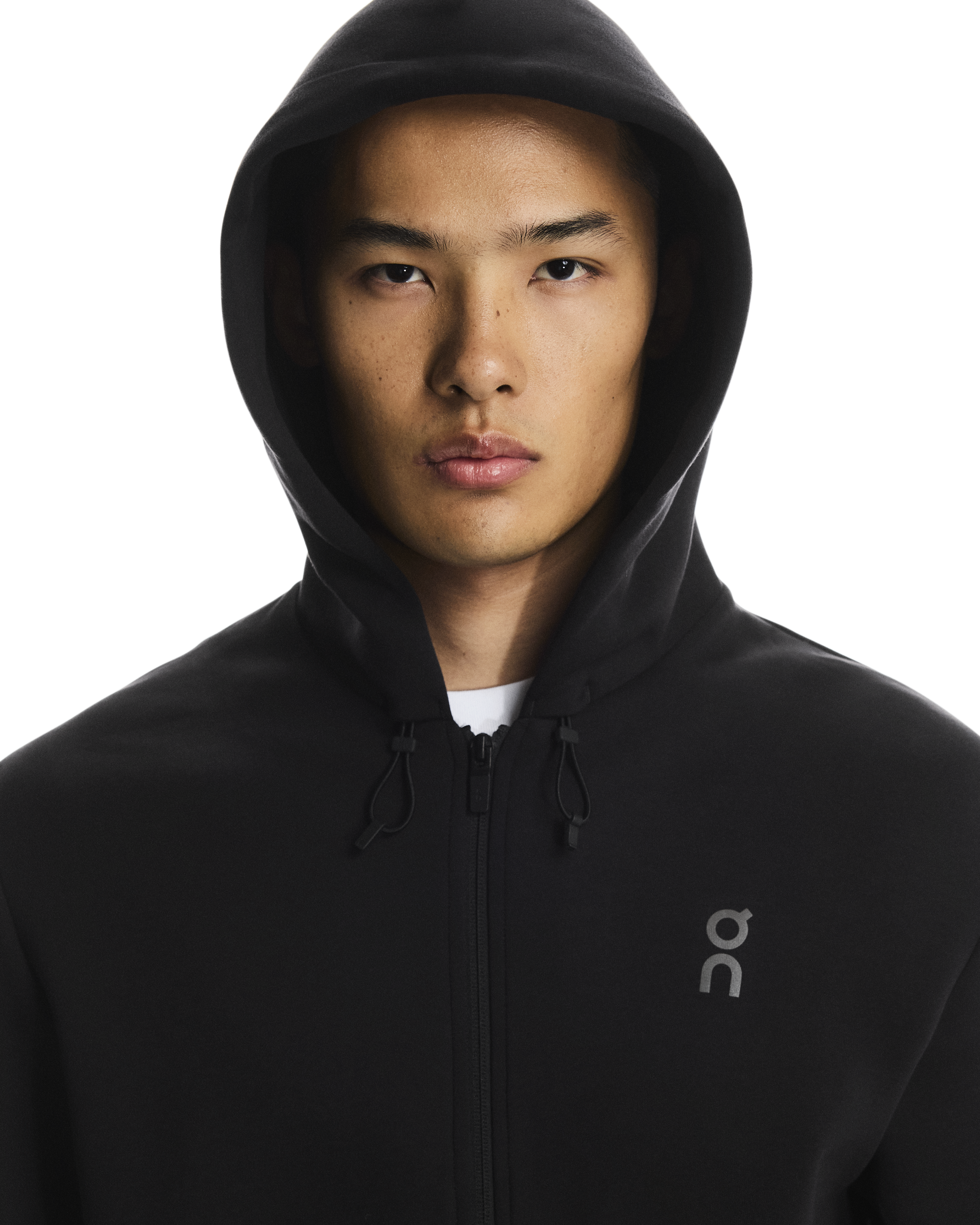 Men's On Running Black Focus Tech Zipped Hoodie & Focus Tech Pant Tracksuit Set — view 3