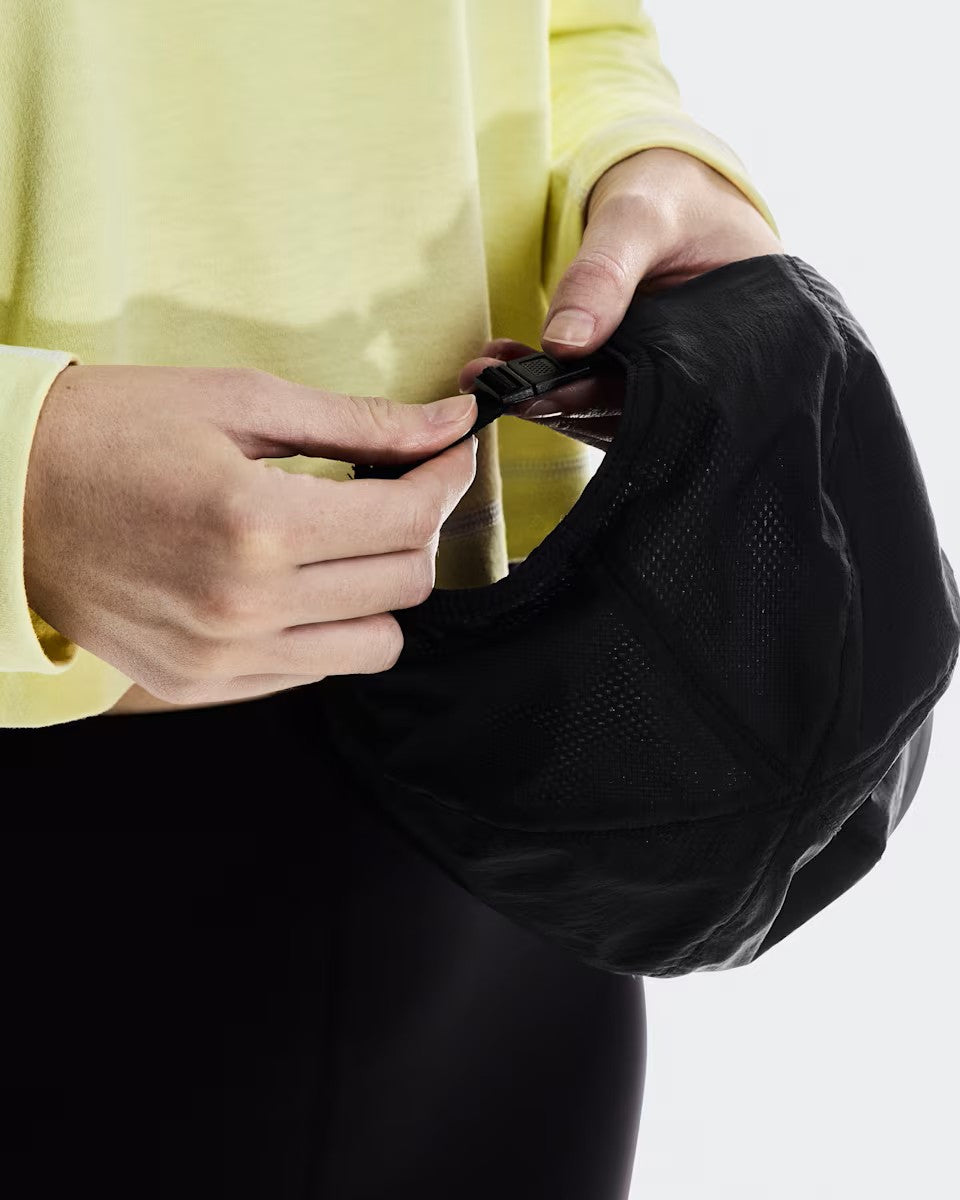 Men's On Running Black On Cap — view 3
