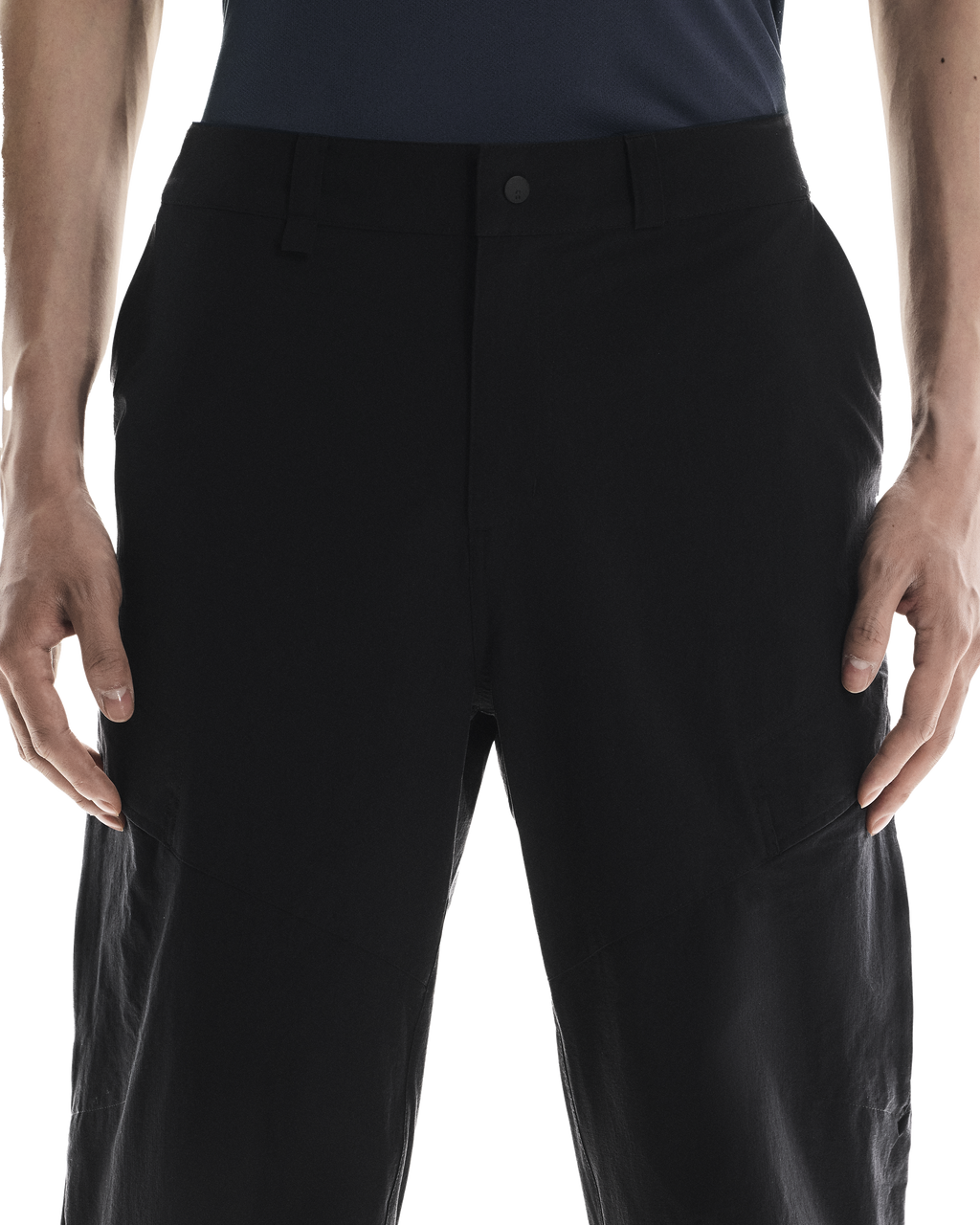 Men's On Running Black Water Resistant Trek Pants — view 5