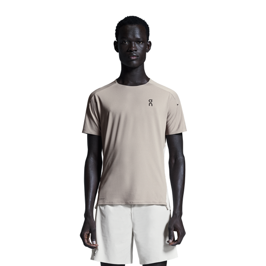 Men's On Running Cinder Silver Performance T Shirt And 7 Performance Short Set