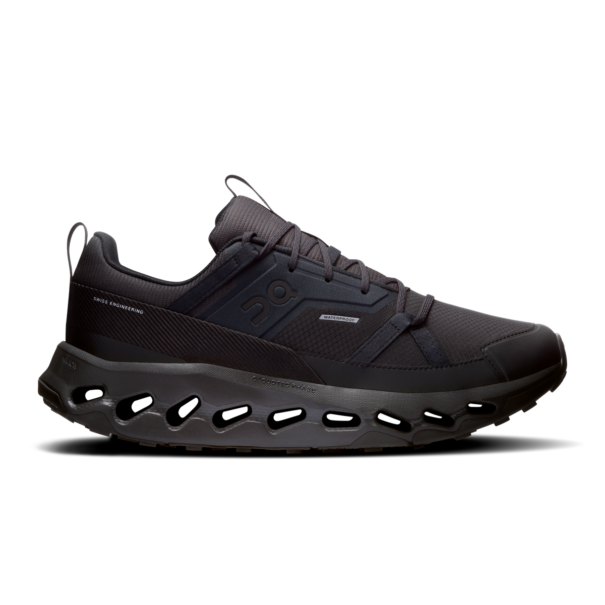 Men's On Running Cloudhorizon Waterproof BlackBlack Trainers sixe image with waterpoof logo tab