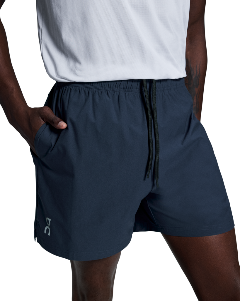 Men's On Running Midnight 7" Core Shorts