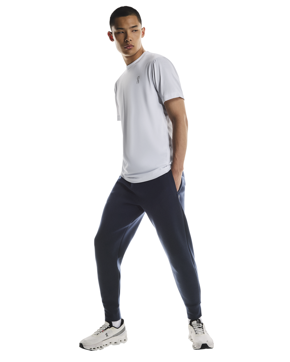 Men's On Running Navy Focus Tech Sweatpants — view 3