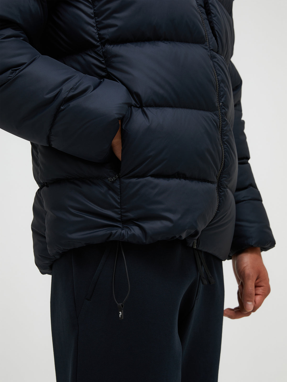 Men's Peak Performance Frost Down Puffer Jacket in Black — view 5