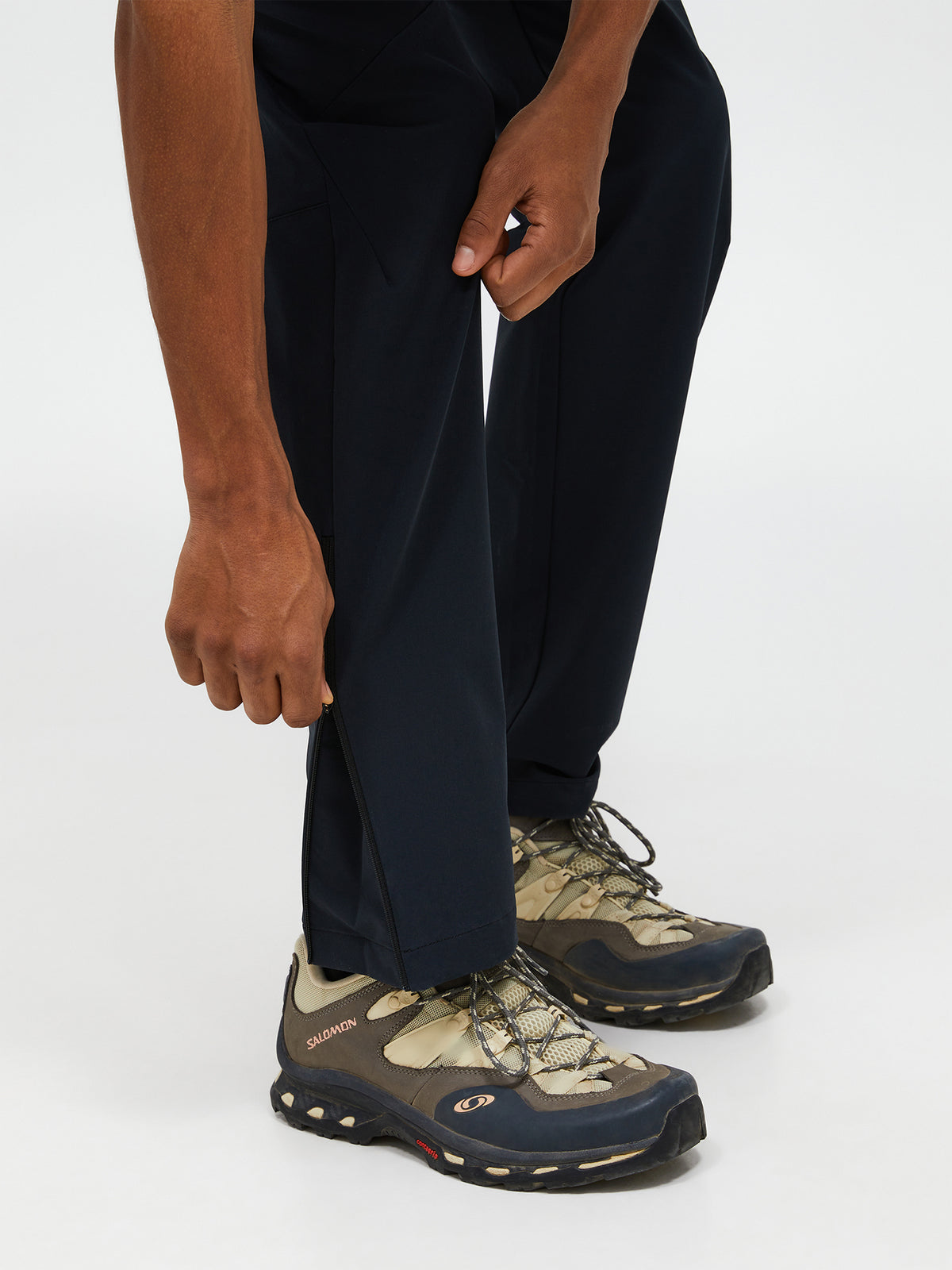Men's Peak Performance Scale Softshell Pants in Black — view 5