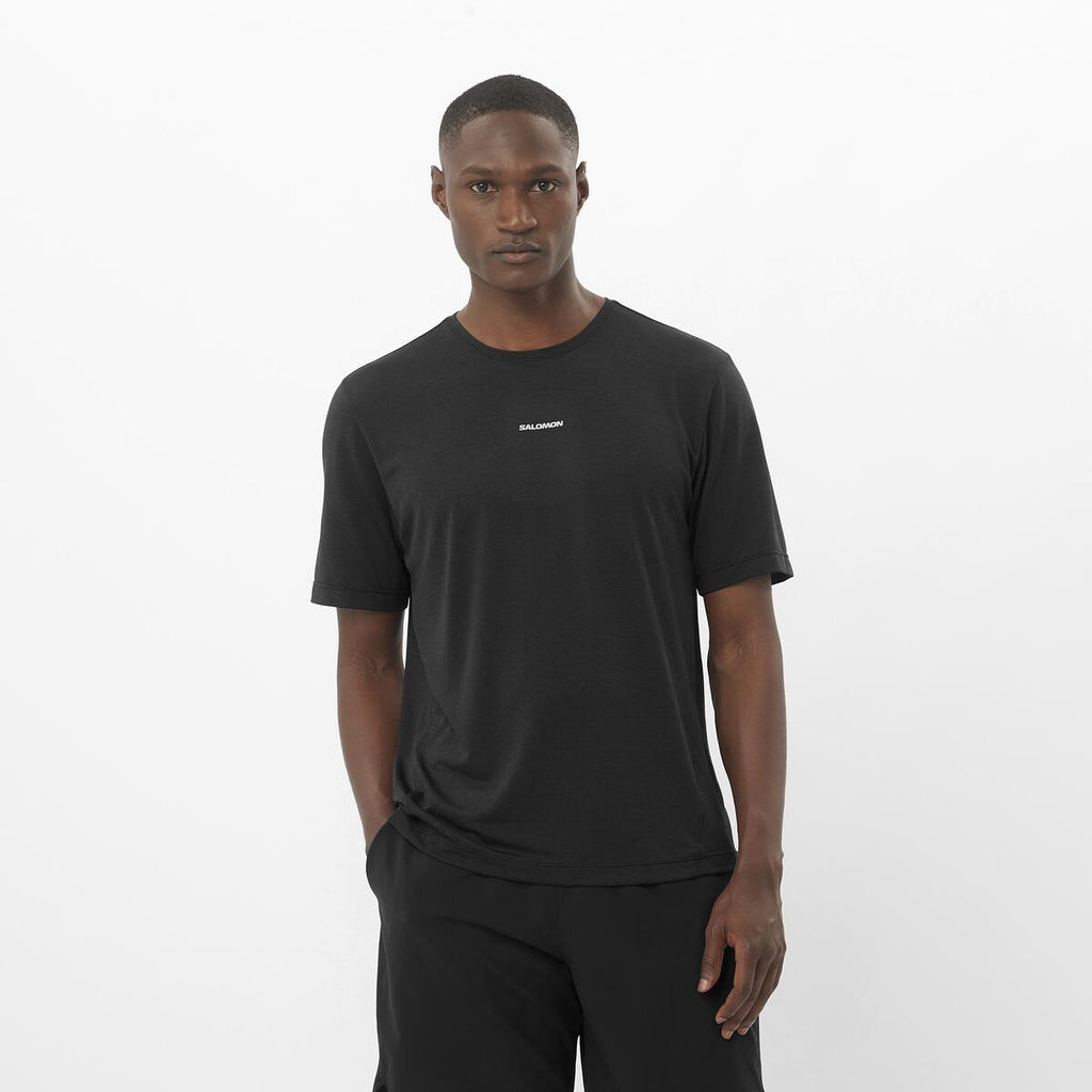 Men's Salomon Deep Black Shkout Core SS T Shirt & Salomon Deep Black SHKout Core 7" Shorts Set — view 6