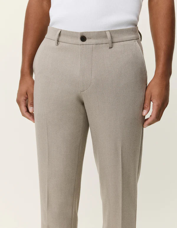 Mens Les Deux Laurel Oak Sand Como Regular Solid Pants - image 3