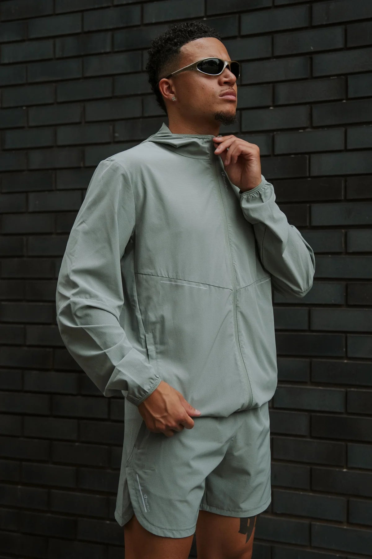 Mens Red Run Sage Dynamic Performance Jacket & Dynamic Performance Shorts Set — view 2