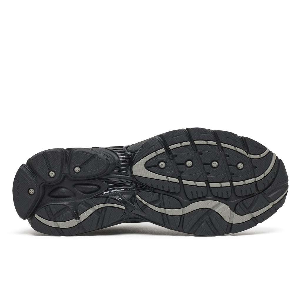 Mens Saucony Progrid Omni 9 GTX Black/Silver Trainers — view 4