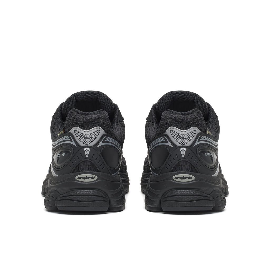 Mens Saucony Progrid Omni 9 GTX Black/Silver Trainers — view 5