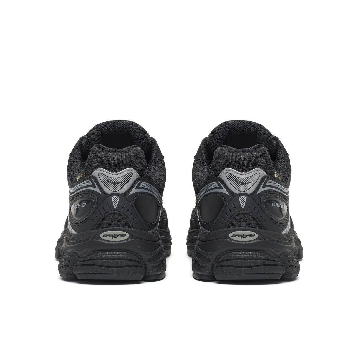 Mens Saucony Progrid Omni 9 GTX Black/Silver Trainers — view 5