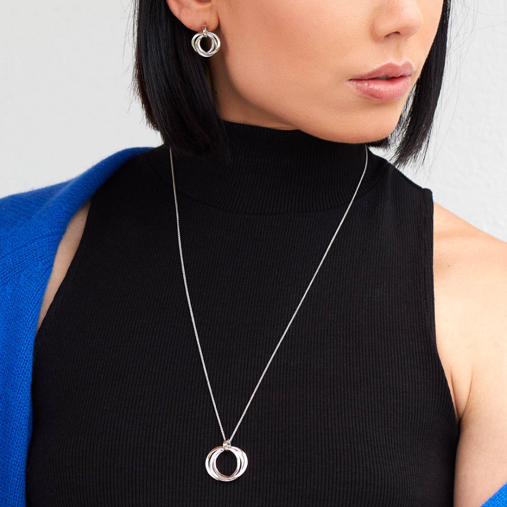 The Bevel Trilogy Grande adjustable slider necklace, a silver necklace from Kit Heath, available at OD’s Jewellers in St Helens
