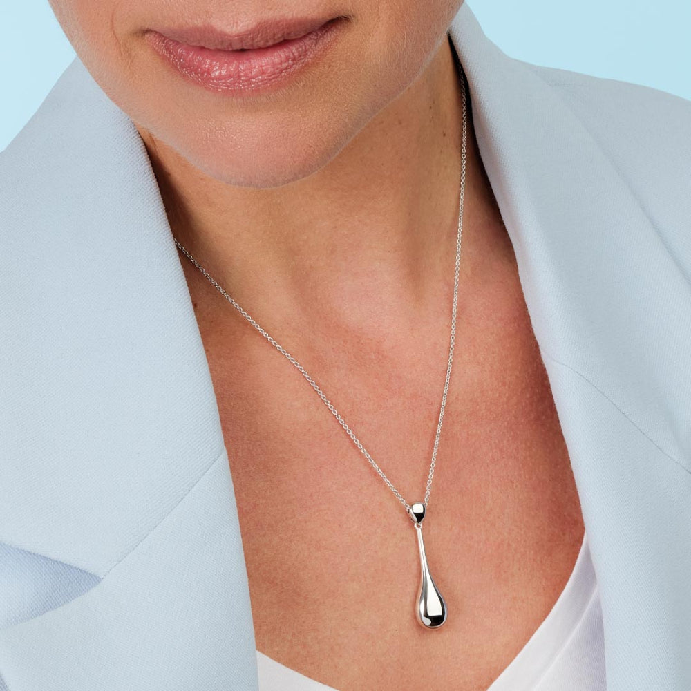The Coast Pebble Smooth Elegant Necklace, a silver necklace from Kit Heath, available at OD’s Jewellers in St Helens.