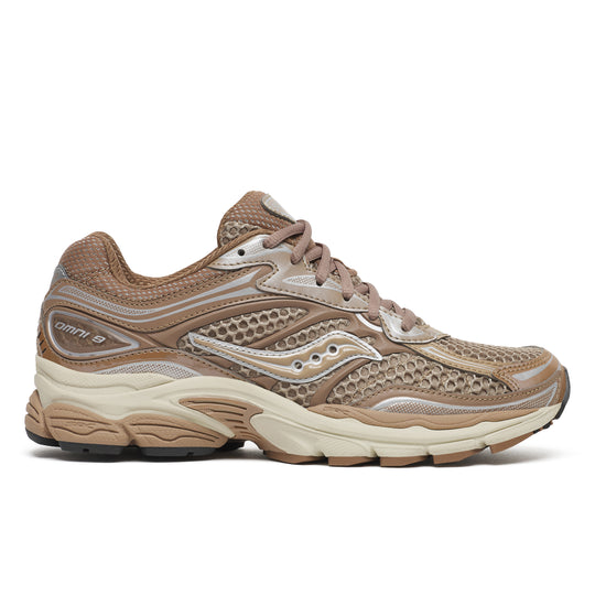 Women's Saucony Progrid Omni 9 in Saddle Eggshell