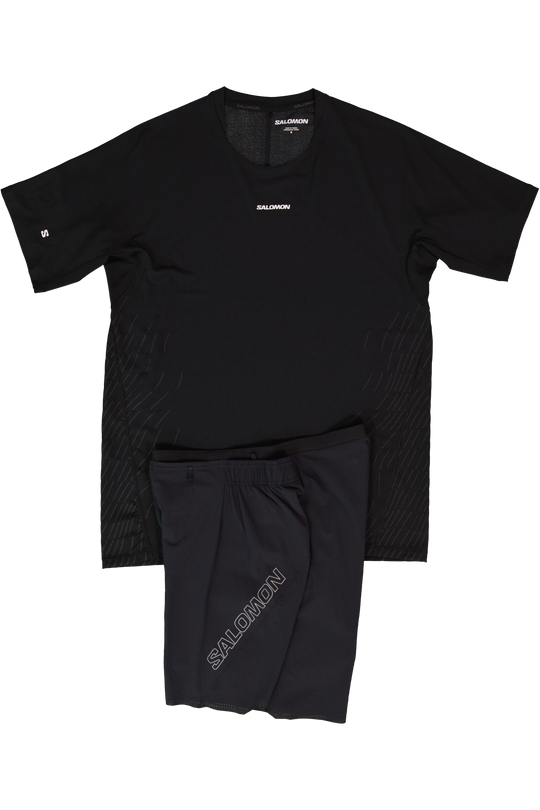 Men's Salomon Deep Black Black Sense Aero SS GFX T Shirt & Black Sense Aero 7'' Shorts Set