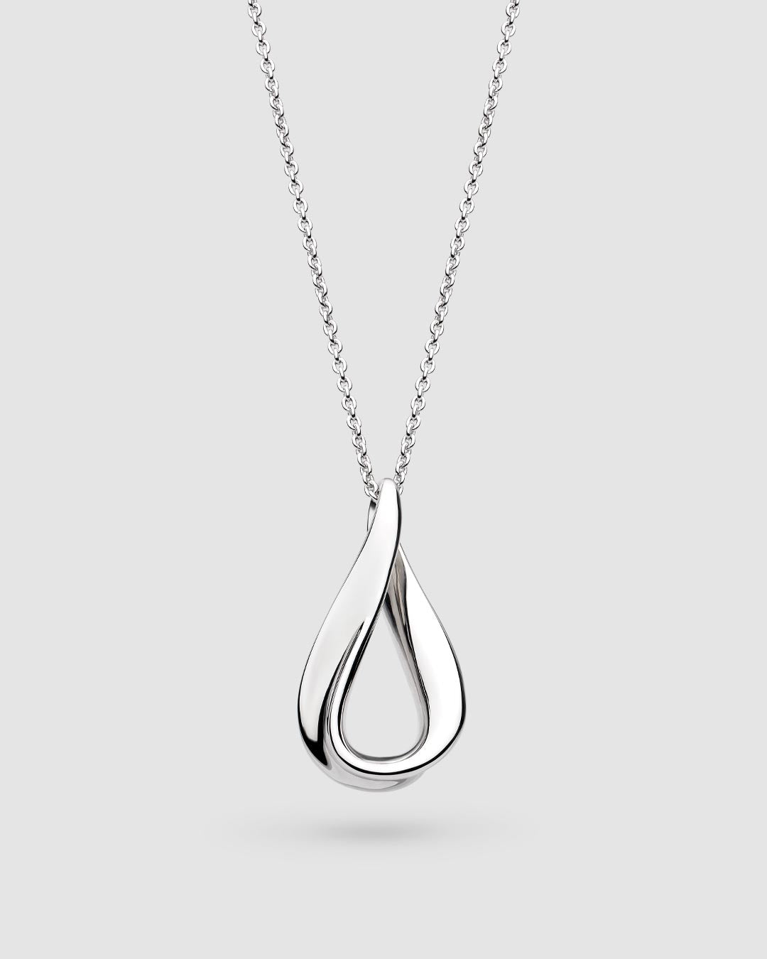 Serenity Loop Midi Necklace in sterling silver