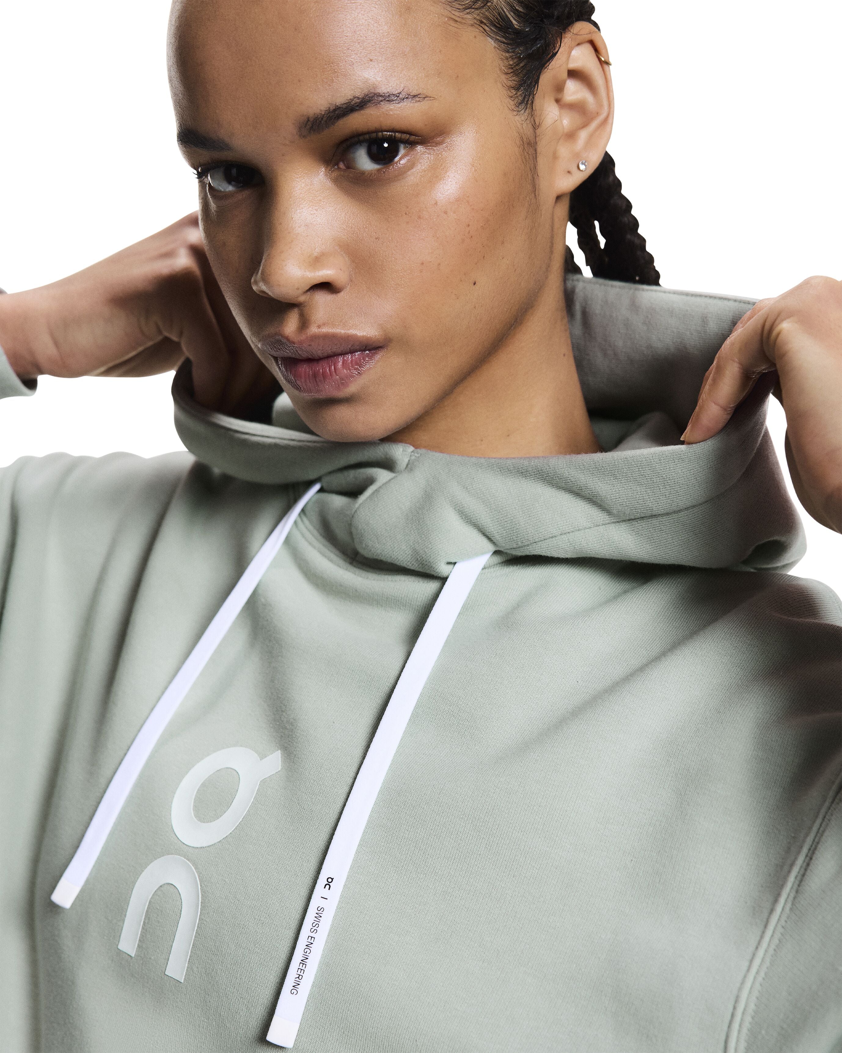 Women's On Running Club Hoodie in Mineral