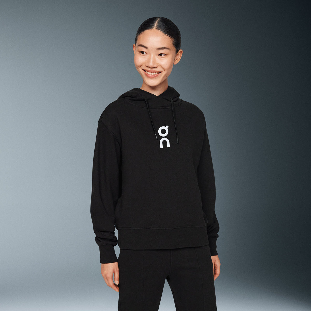 Women's On Running Club Hoodie in Black — view 7