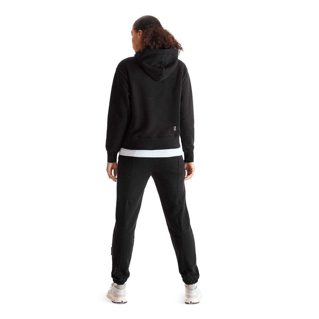 Women's On Running Club Hoodie in Black — view 6