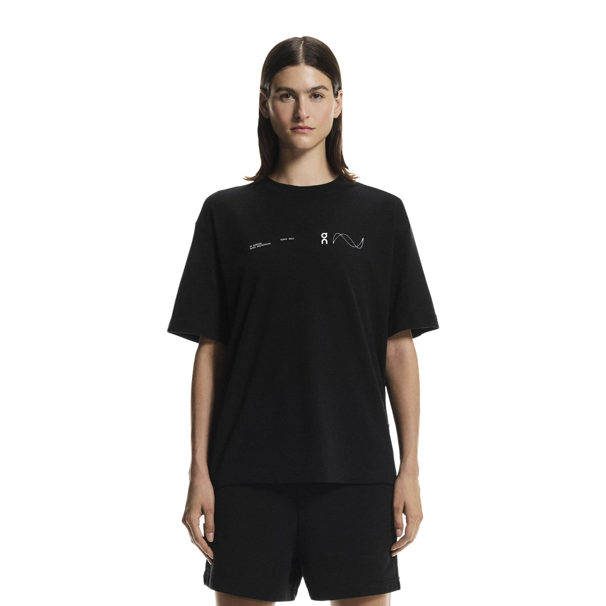 Women's On Running Club T-Avant Black — view 9