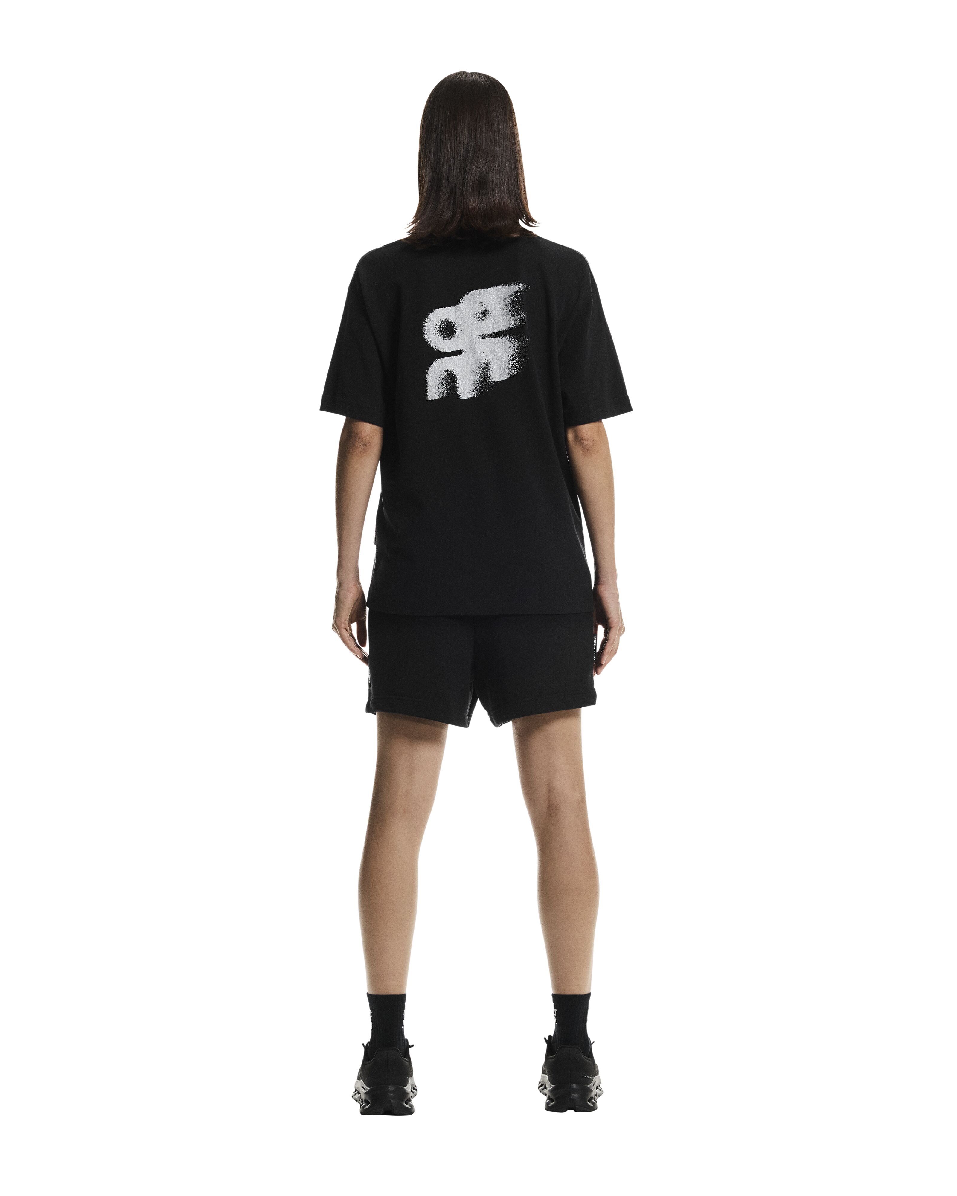 Women's On Running Club T-Avant Black — view 4