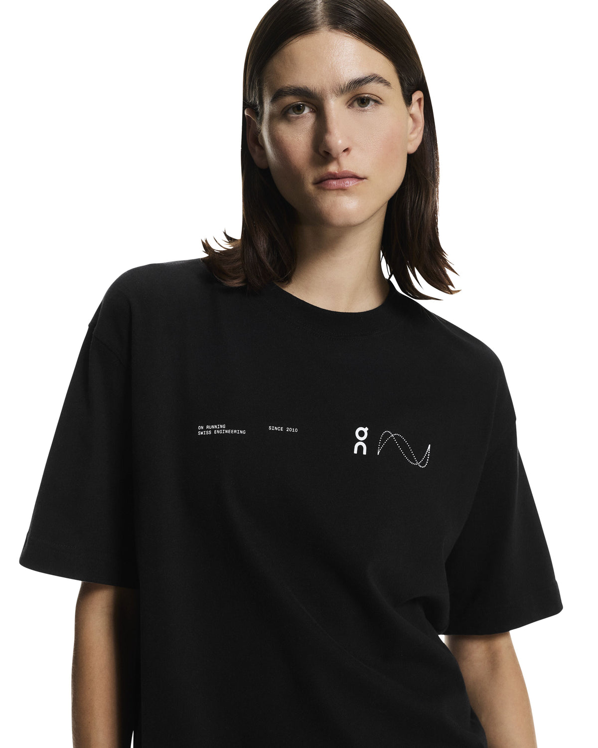 Women's On Running Club T-Avant Black — view 3