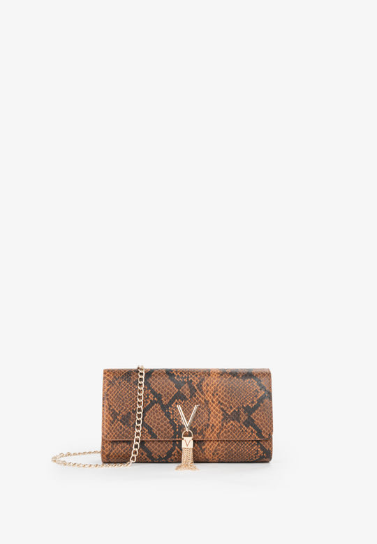 Women's Valentino Divina Winter Pochette Bag In Cuoio