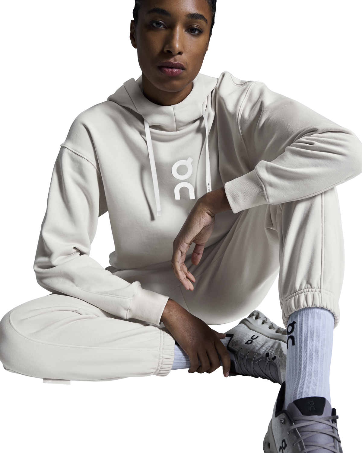 Women's On Running Club Pant in Silver — view 3
