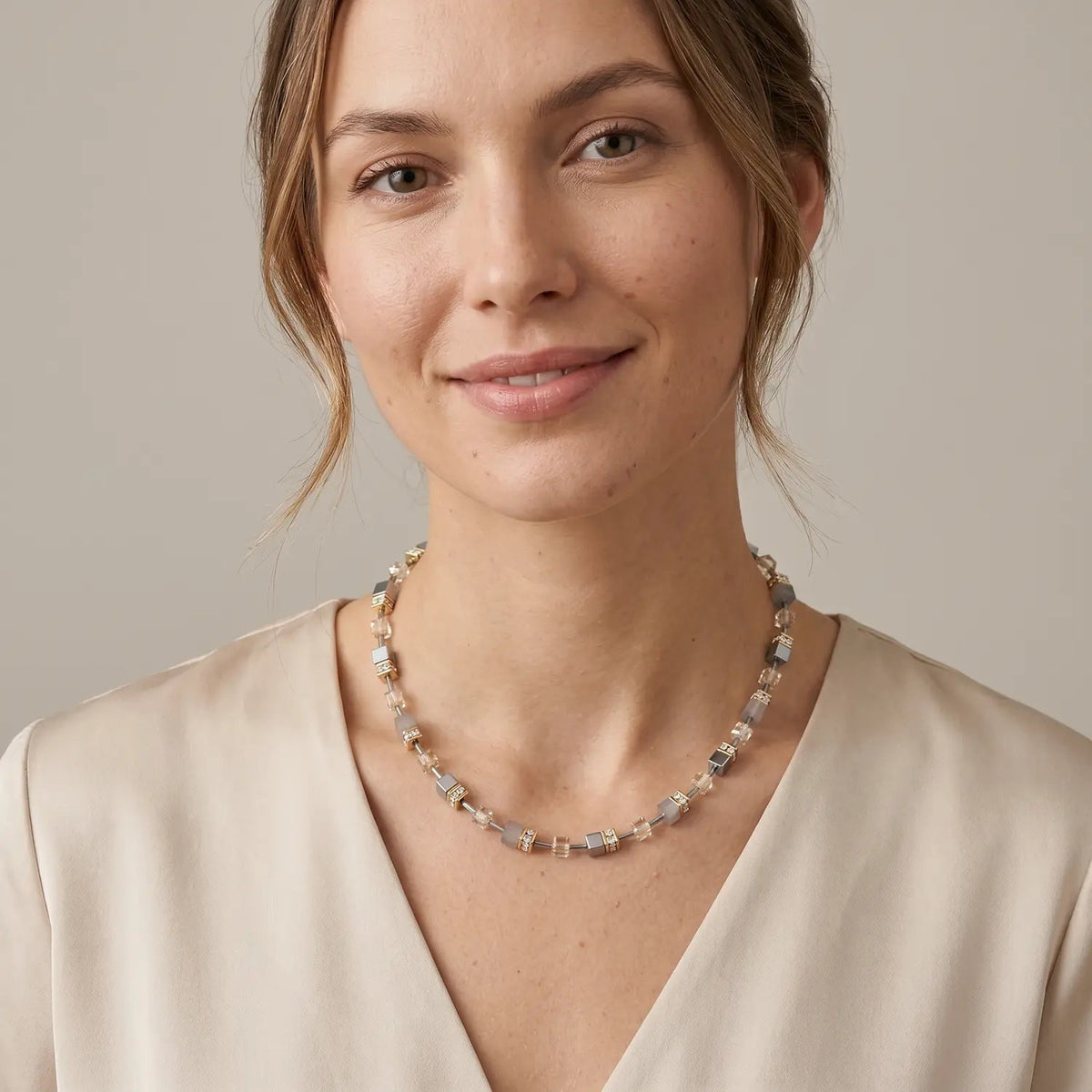 Coeur De Lion GeoCUBE® Neutral Agate Necklace 4017/10-1216