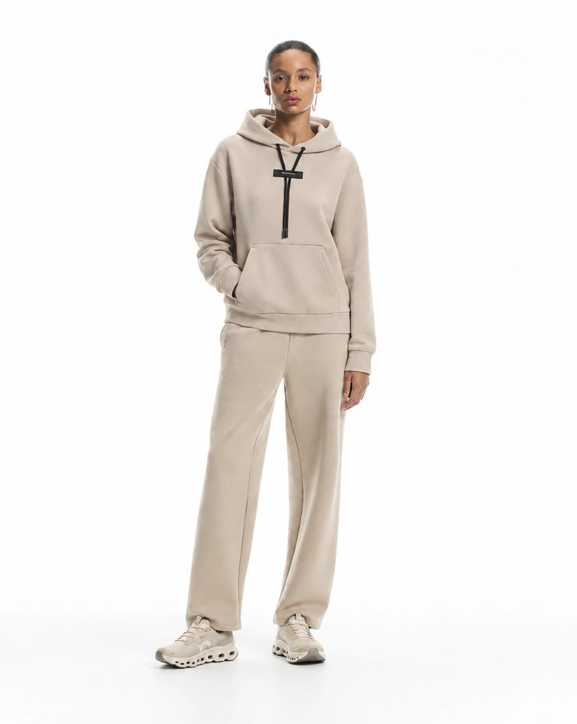 Women's On Running Focus Tech Desert Hoodie & Sweatpants Set