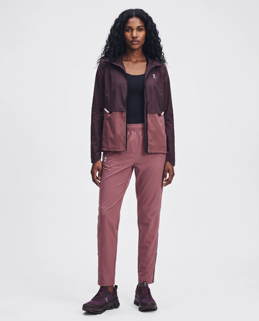 Women's On Running Core Jacket Urchin/Barberry & Core Pants Set