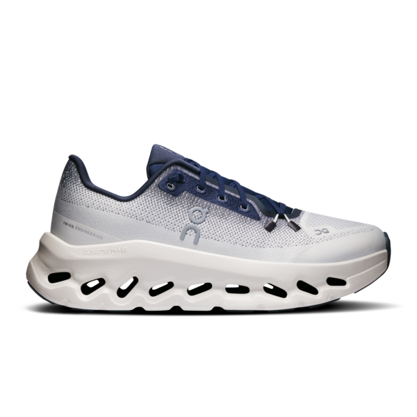Women's On Running Cloudtilt in Midnight Ice