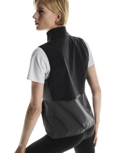 Women's On Running Weather Vest in Black Eclipse — view 2