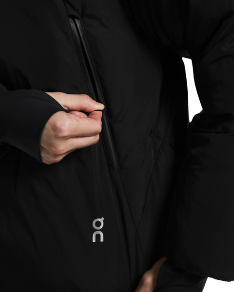 Women's On Running All Day Puffer Coat in Black — view 6