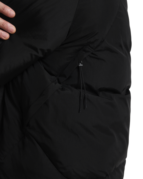 Women's On Running All Day Puffer Coat in Black — view 5