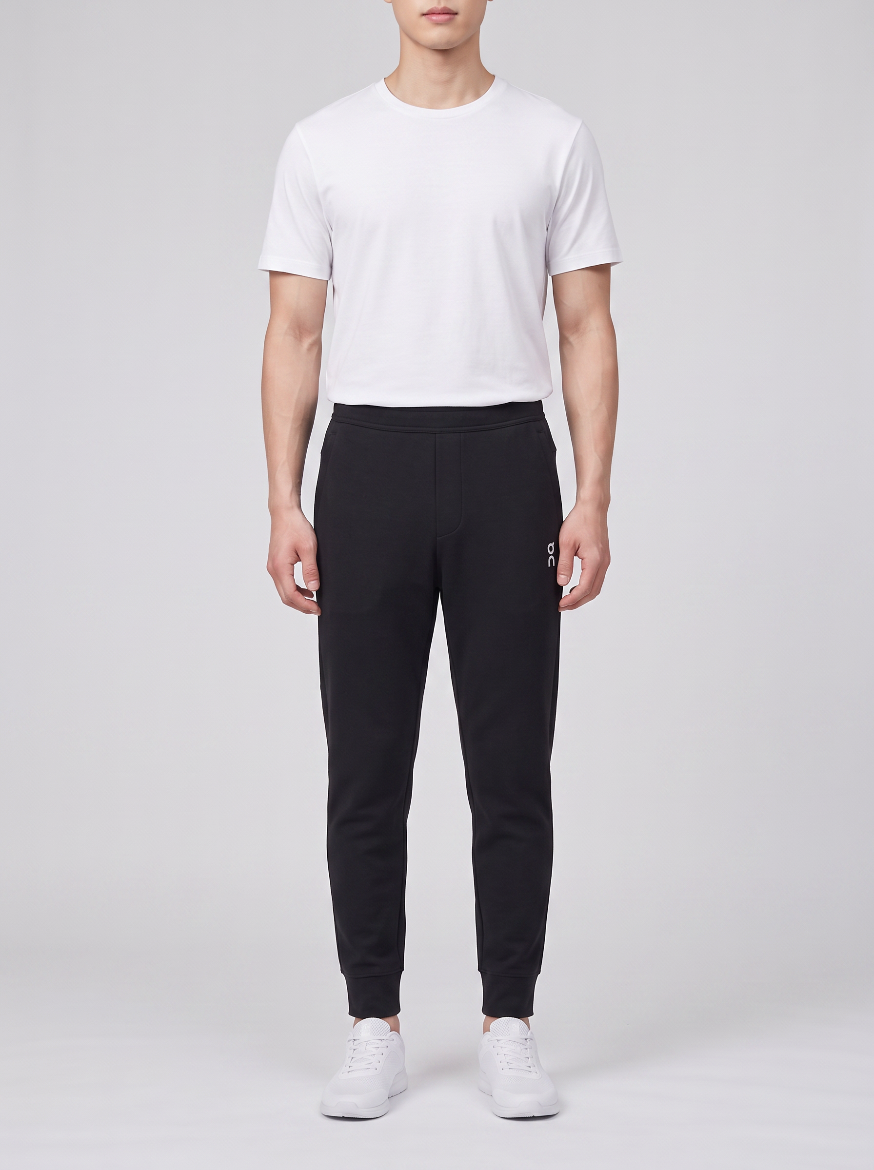 Men's On Running Black Focus Tech Sweatpants — on model