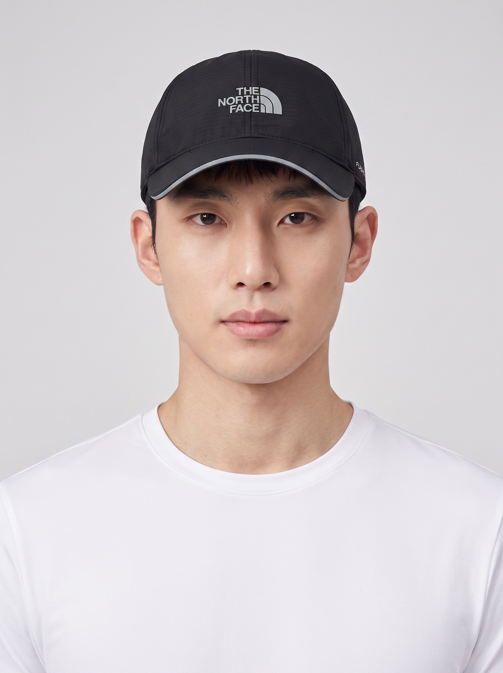 MENS THE NORTH FACE Flex Flashdry TNF Black Cap — on model