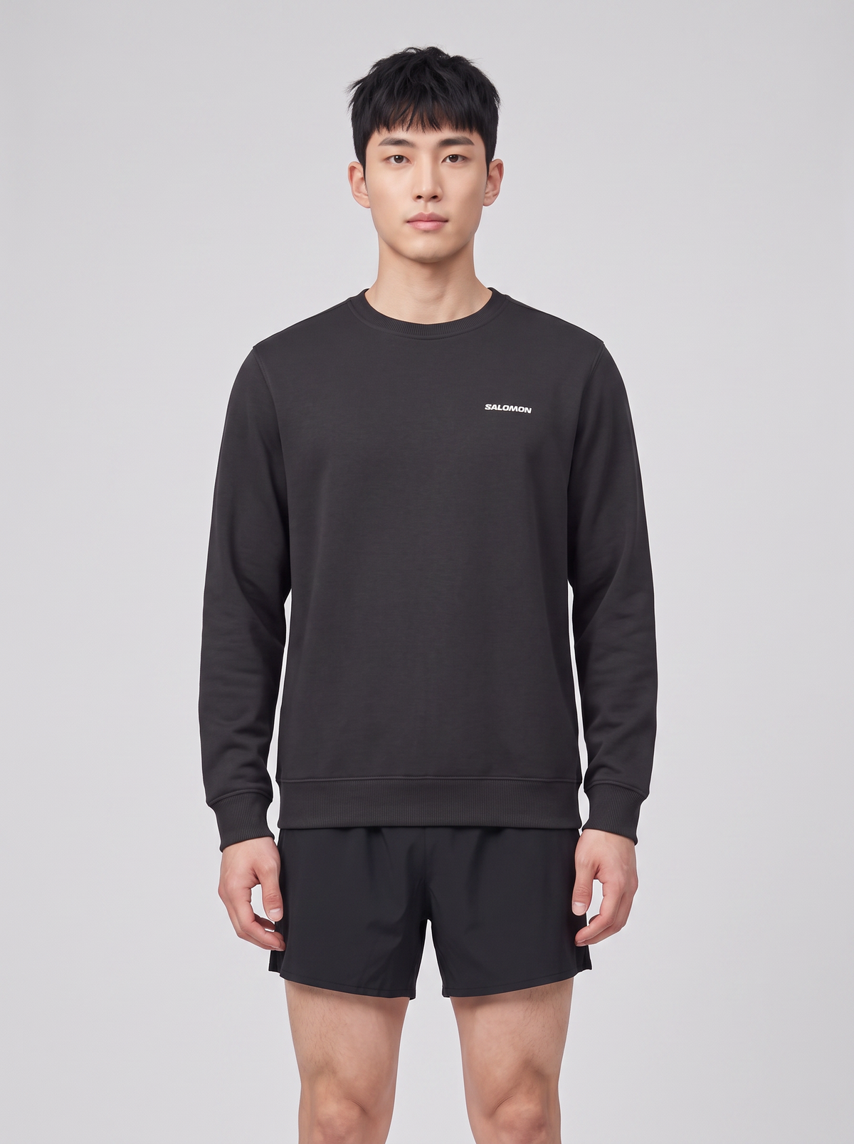 Mens Salomon SALOMON LOGO CREWNECK Deep Black Sweatshirt — on model