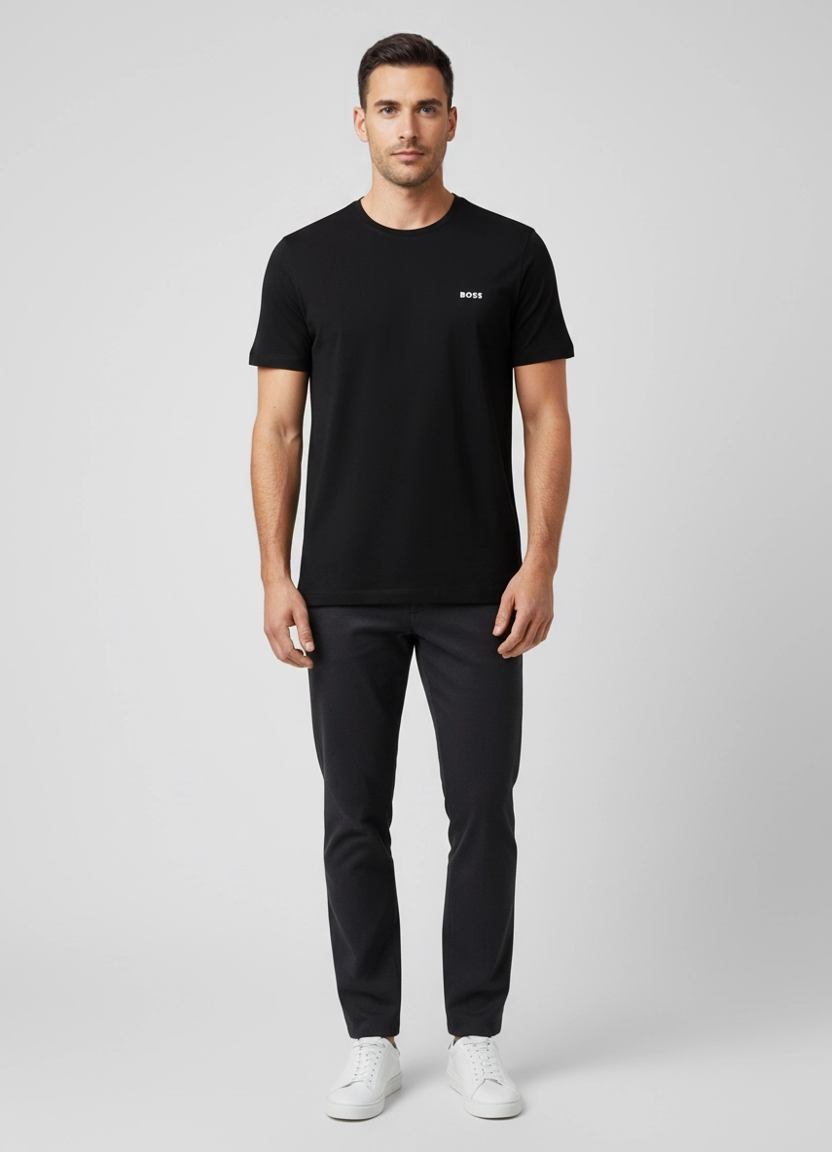 BOSS Bodywear & Swimwear Mix&Match T-Shirt R Black T Shirt on model