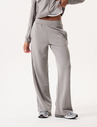 Women's Reprimo Nelo Pant in Ghost / Dove