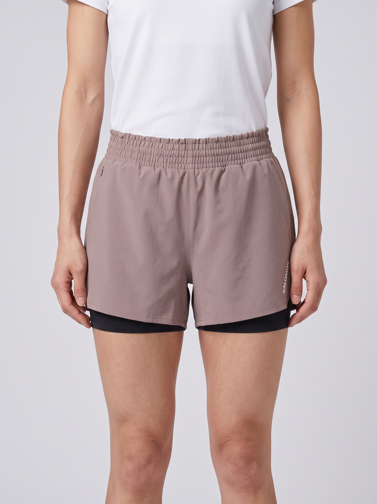 Womens Salomon Shakeout Core 2-in-1 Shorts 4 inch Antler worn by model