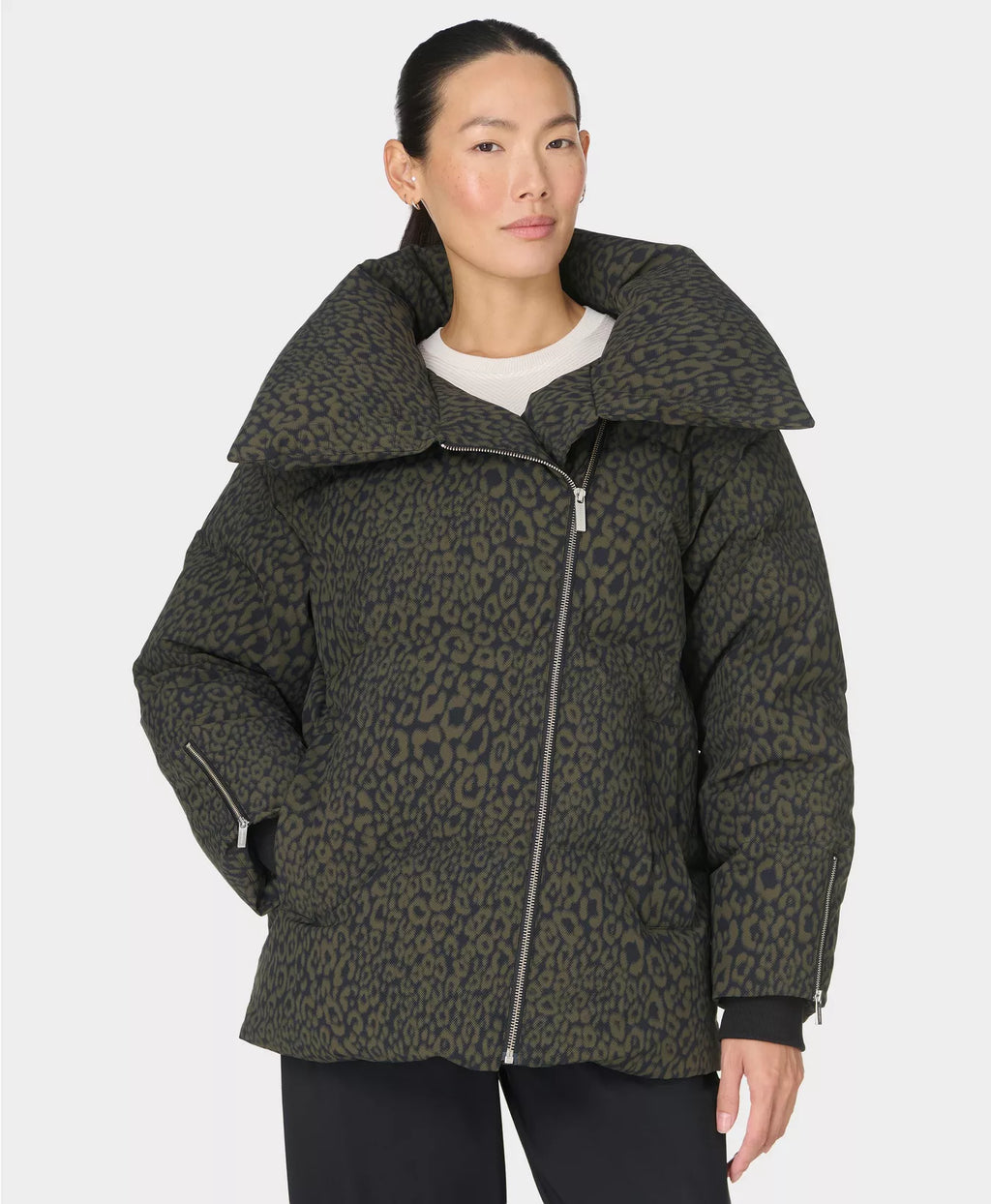Women's Sweaty Betty Nimbus CloudWeight Short Puffer -Green Leopard Print — view 5