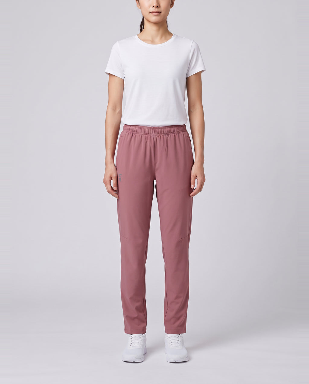 Women's On Running Core Pants 1 Barberry — on model