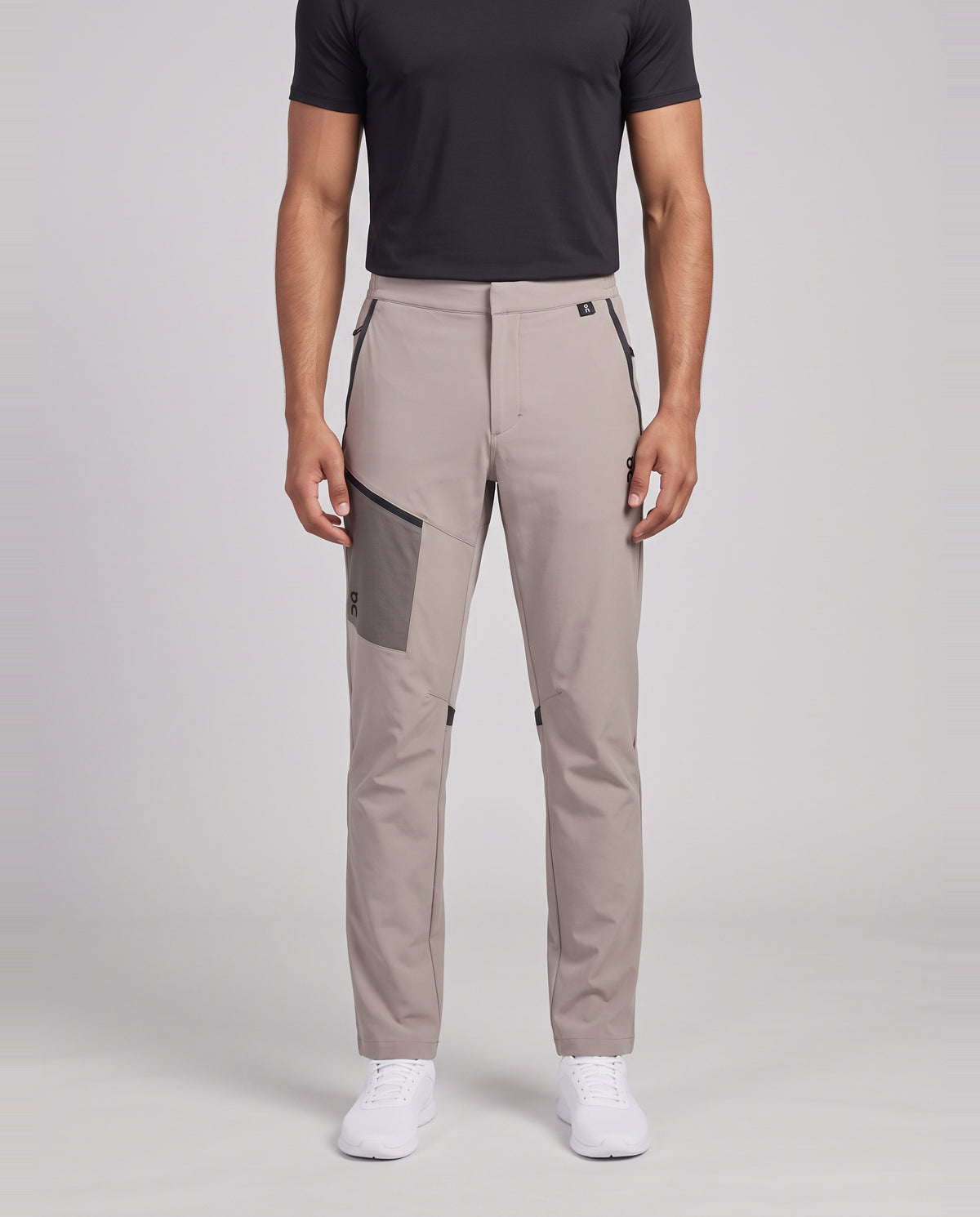 Mens On Running Cinder Trek Pants — on model