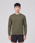 Men's On Running Focus Tech Crew 1 Bark — on model