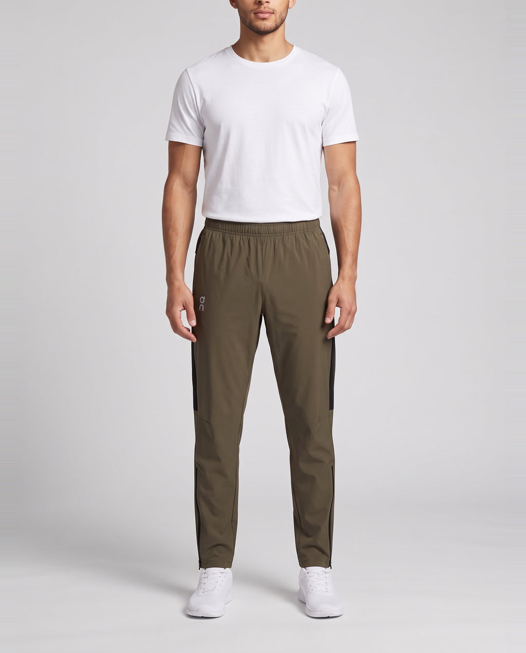 Men's On Running Core Pants 1 Bark — on model