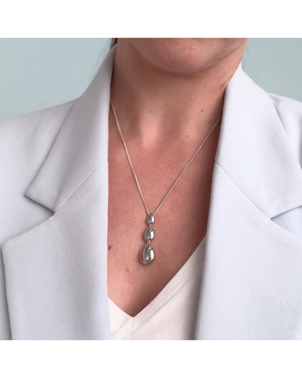 Kit Heath Coast Pebble Triple Grande Pendant Necklace